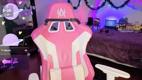   online show from 19, 12, 2025