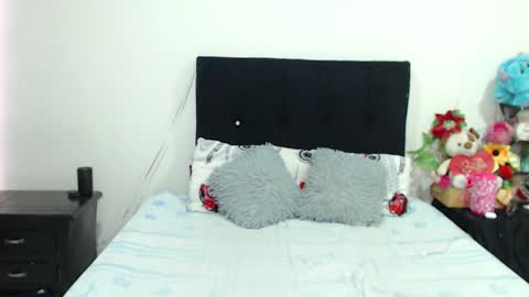 Snapshot of violett_flowers chatting on 6, 2, 2025 violeta online show from 6, 2, 2025