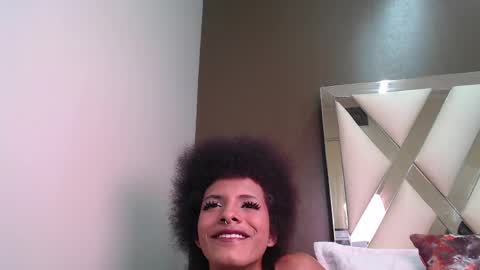 V I O L E T T E  online show from 24, 5, 2026