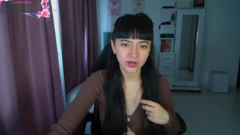 Snapshot of violetta_black483 chatting on 13, 7, 2026 Violetta online show from 13, 7, 2026