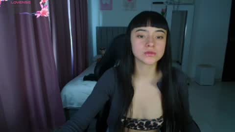 Snapshot of violetta_black483 chatting on 30, 7, 2026 Violetta online show from 30, 7, 2026