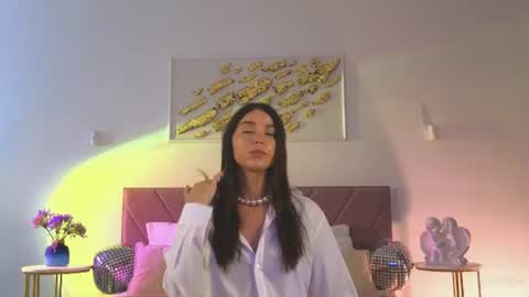 violetta_finch online show from 9, 7, 2026
