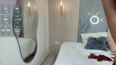violetta_ross online show from 12, 9, 2025