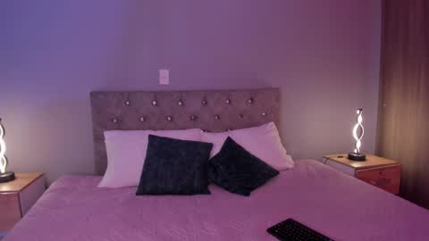 Snapshot of violetta_swift_ chatting on 6, 12, 2024 violetta independent model online show from 6, 12, 2024