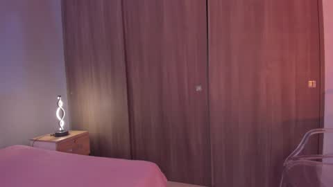 Snapshot of violetta_swift_ chatting on 17, 12, 2024 violetta independent model online show from 17, 12, 2024