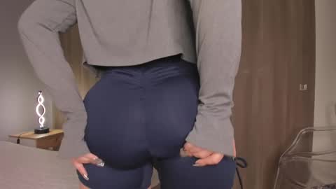 Snapshot of violetta_swift_ chatting on 11, 2, 2025 violetta independent model online show from 11, 2, 2025