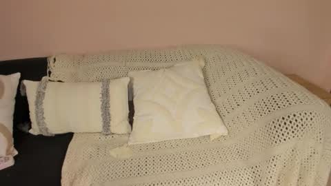 violetta independent model online show from 15, 3, 2026