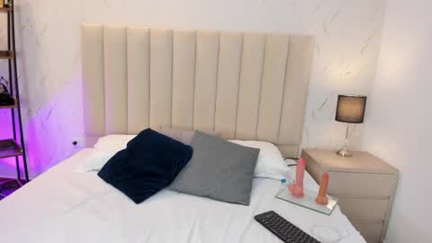 Snapshot of violettarousee chatting on 7, 5, 2026 violettarousee online show from 7, 5, 2026