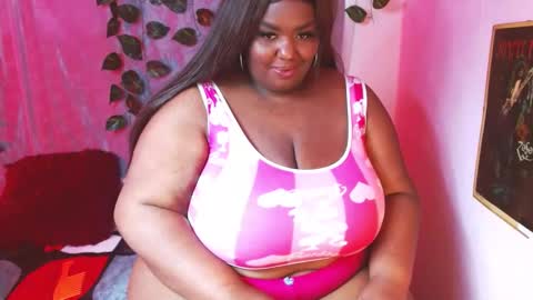 Snapshot of violette_plus chatting on 28, 2, 2025 Call me valeria online show from 28, 2, 2025