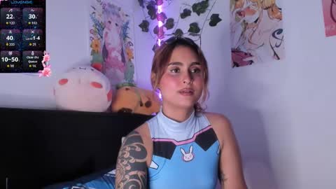 Snapshot of violetteramirez01 chatting on 16, 1, 2025 Violette online show from 16, 1, 2025