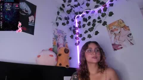 Snapshot of violetteramirez01 chatting on 24, 1, 2025 Violette online show from 24, 1, 2025