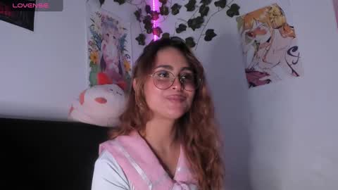 Snapshot of violetteramirez01 chatting on 12, 2, 2025 Violette online show from 12, 2, 2025