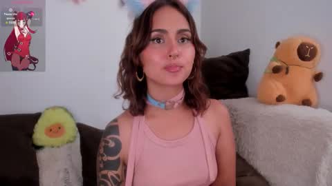 Snapshot of violetteramirez01 chatting on 16, 9, 2025 Violette online show from 16, 9, 2025