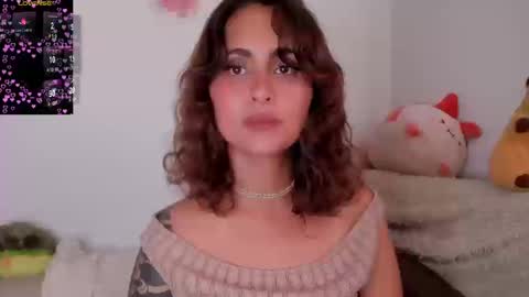 Snapshot of violetteramirez01 chatting on 25, 9, 2025 Violette online show from 25, 9, 2025