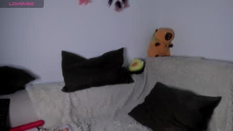 Snapshot of violetteramirez01 chatting on 20, 10, 2025 Violette online show from 20, 10, 2025