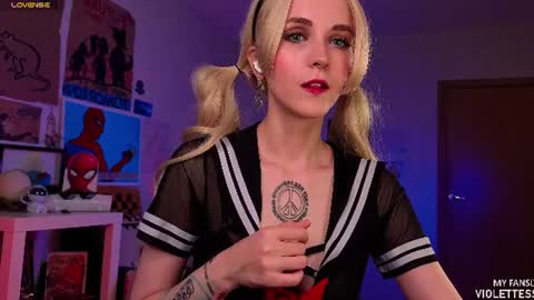 Vi  Best on my Fansly  online show from 19, 6, 2026