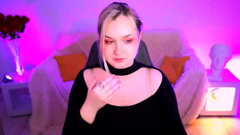 Violett online show from 27, 5, 2026