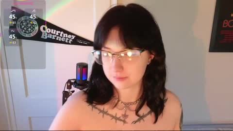 Violet Winter  indie sleaze goth girl next door online show from 7, 3, 2025