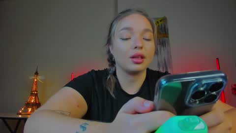 Violla online show from 6, 2, 2025