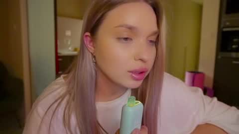 Violla online show from 16, 2, 2025