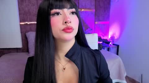 Snapshot of viollettebylyly chatting on 27, 11, 2025 viollettebylyly online show from 27, 11, 2025