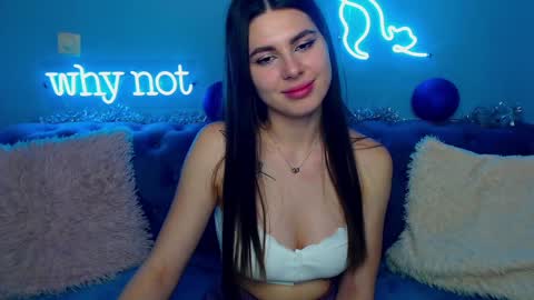 Snapshot of viollinalv chatting on 6, 1, 2025 viollinalv online show from 6, 1, 2025