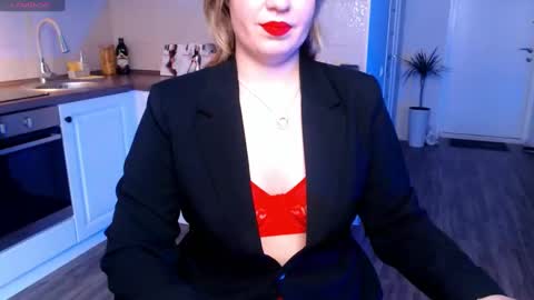  VelvettTime  online show from 14, 2, 2025