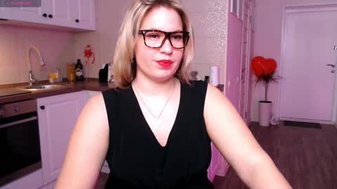  VelvettTime  online show from 28, 2, 2025