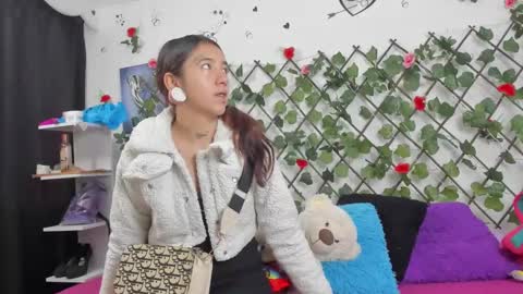 Snapshot of vip_thedivas chatting on 7, 1, 2025 The divas online show from 7, 1, 2025