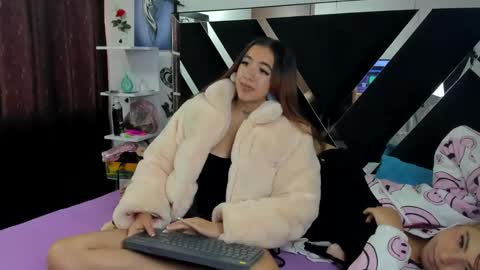 Snapshot of vip_thedivas chatting on 18, 1, 2025 The divas online show from 18, 1, 2025