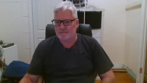 Snapshot of viper654321 chatting on 5, 2, 2025 viper654321 online show from 5, 2, 2025