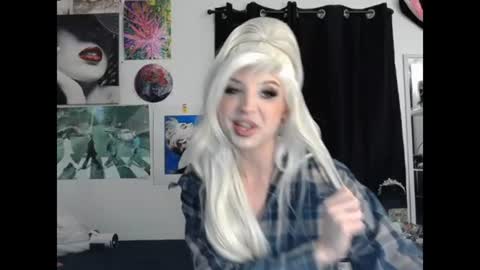 Snapshot of viperthedoll chatting on 25, 6, 2026 Viper online show from 25, 6, 2026