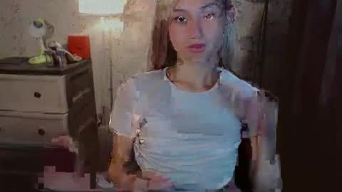 Snapshot of virgenpearl chatting on 15, 11, 2025 Pearl online show from 15, 11, 2025