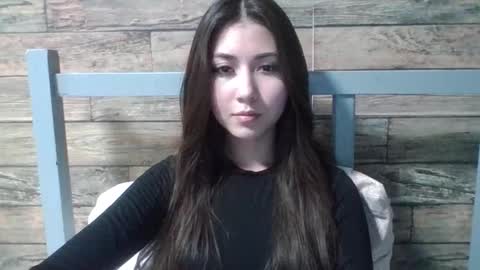 Snapshot of virgi_hicks chatting on 4, 10, 2025 Virginia online show from 4, 10, 2025