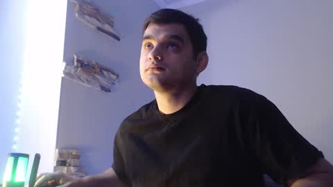 Snapshot of virgil____ chatting on 1, 12, 2024 virgil____ online show from 1, 12, 2024