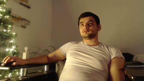 Snapshot of virgil____ chatting on 14, 12, 2024 virgil____ online show from 14, 12, 2024