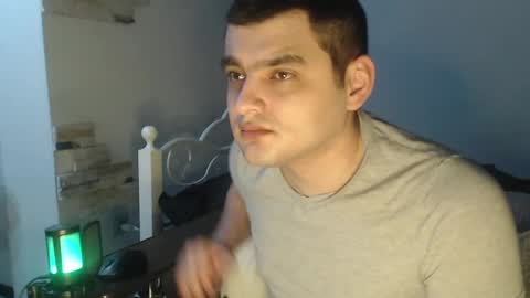 Snapshot of virgil____ chatting on 7, 3, 2025 virgil____ online show from 7, 3, 2025