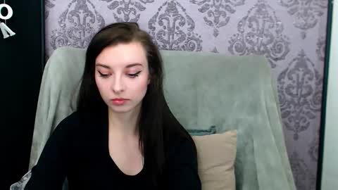 Snapshot of virgiluna chatting on 12, 5, 2026 VirginLuna online show from 12, 5, 2026