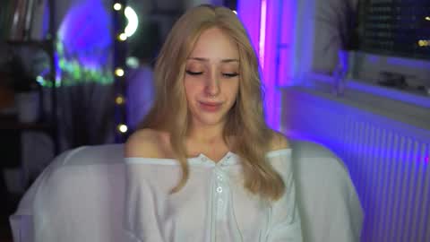 Snapshot of virtualexis chatting on 12, 3, 2026 virtualexis online show from 12, 3, 2026