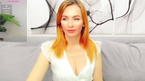 Snapshot of vita_flowen chatting on 5, 2, 2025 Vita online show from 5, 2, 2025