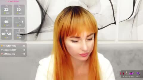 Snapshot of vita_flowen chatting on 2, 10, 2025 Vita online show from 2, 10, 2025