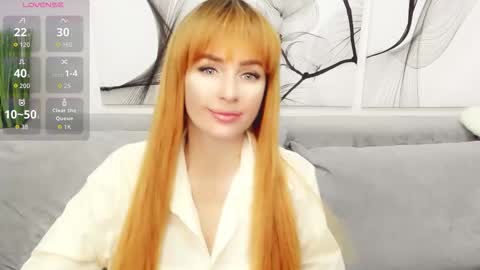 Snapshot of vita_flowen chatting on 24, 11, 2025 Vita online show from 24, 11, 2025