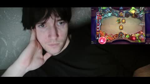 Snapshot of vitiligoboyy chatting on 4, 12, 2025 vitiligoboyy online show from 4, 12, 2025