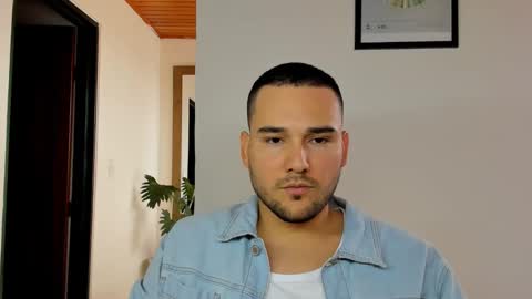 Snapshot of vito_ferrero chatting on 16, 1, 2025 Vito Ferrer online show from 16, 1, 2025