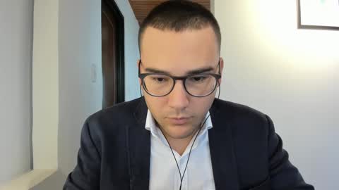 Snapshot of vito_ferrero chatting on 5, 2, 2025 Vito Ferrer online show from 5, 2, 2025