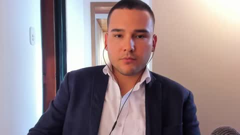Snapshot of vito_ferrero chatting on 5, 2, 2025 Vito Ferrer online show from 5, 2, 2025