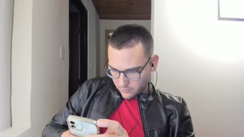 Snapshot of vito_ferrero chatting on 8, 2, 2025 Vito Ferrer online show from 8, 2, 2025
