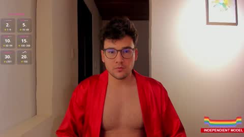 Snapshot of vito_ferrero chatting on 8, 9, 2025 Vito Ferrer online show from 8, 9, 2025