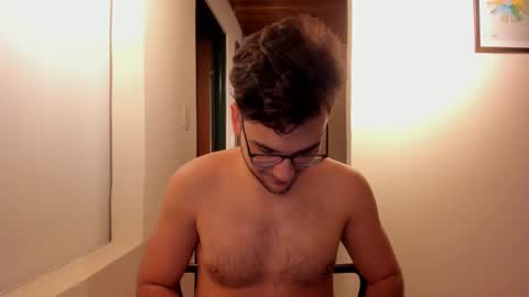 Snapshot of vito_ferrero chatting on 17, 10, 2025 Vito Ferrer online show from 17, 10, 2025