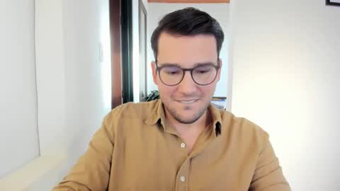 Vito Ferrer online show from 13, 11, 2025